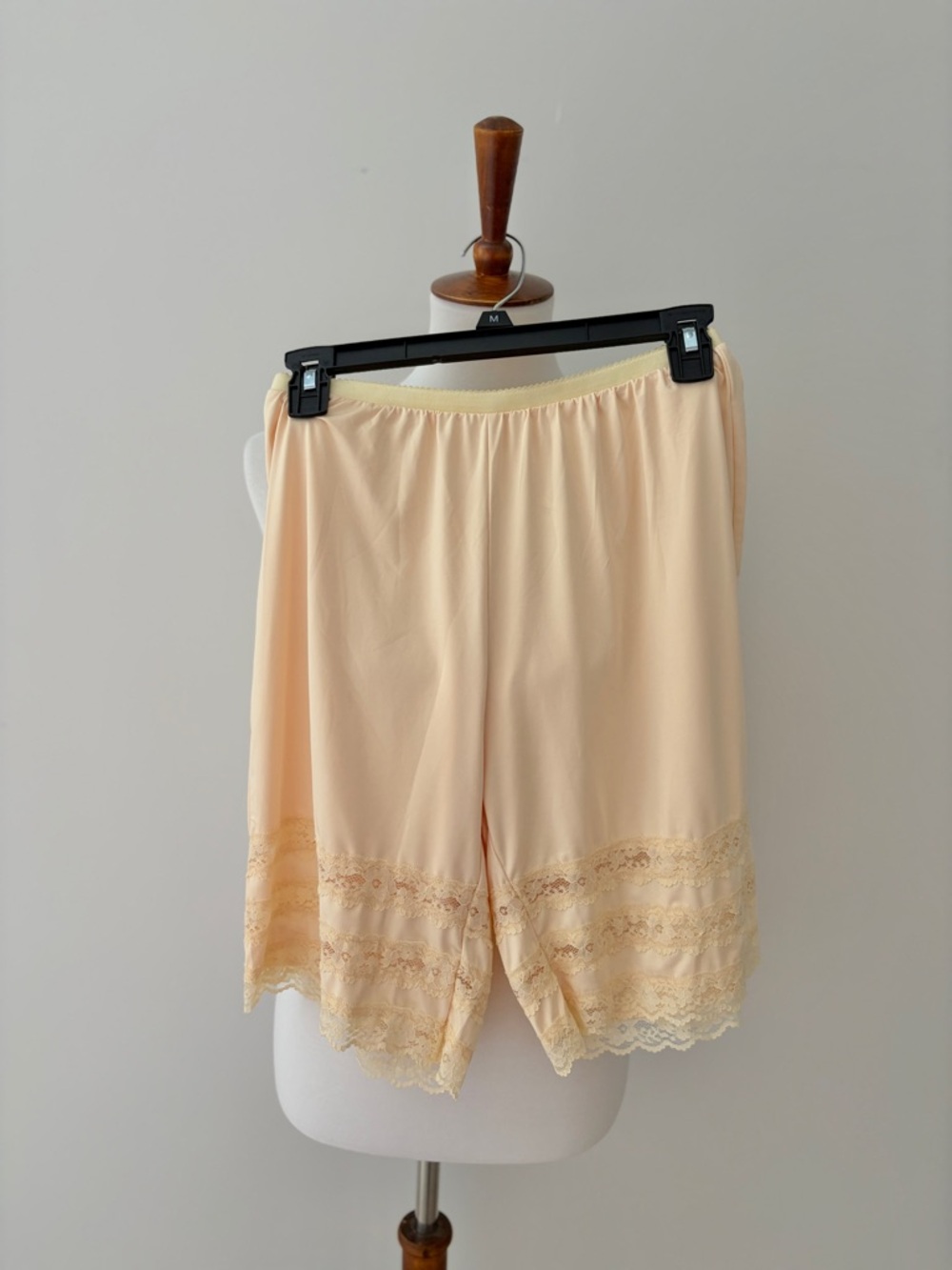 MancyFit Yellow Bloomer Shorts